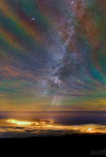 Astronomy Picture of the Day, Regenbogenfarben am Himmel