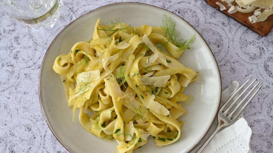 Pasta mit Fenchel in Bohnencreme