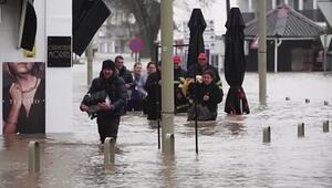 Nach Starkregen: Land unter in Spanien und Portugal 