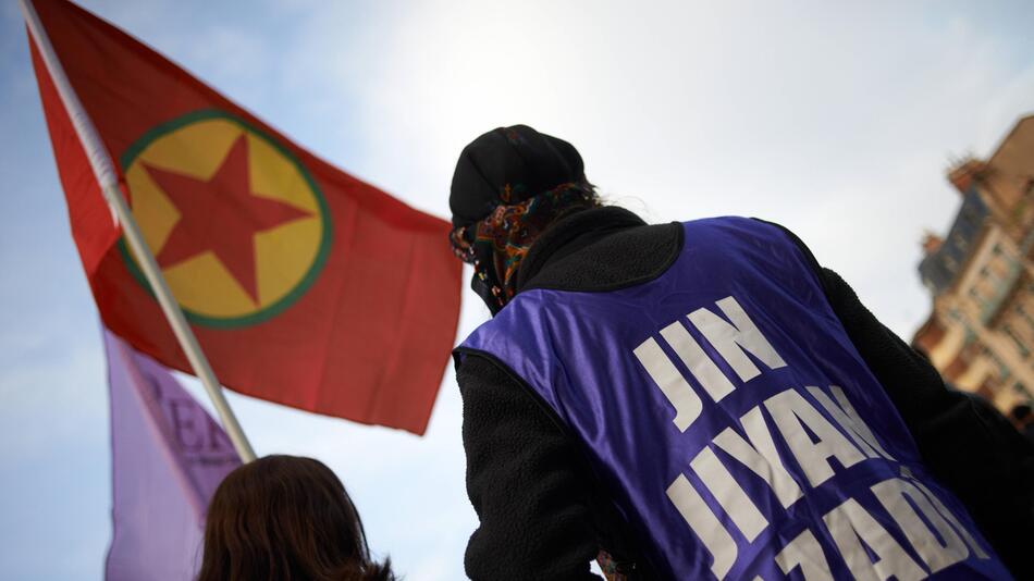 Flagge der PKK