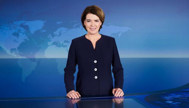 Susanne Daubner begeistert alljährlich mit der Bekanntgabe der Jugendwort-Nominierungen.