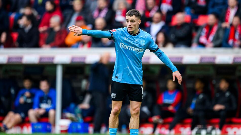 Leverkusens Nationalspieler Florian Wirtz im Spiel beim SC Freiburg