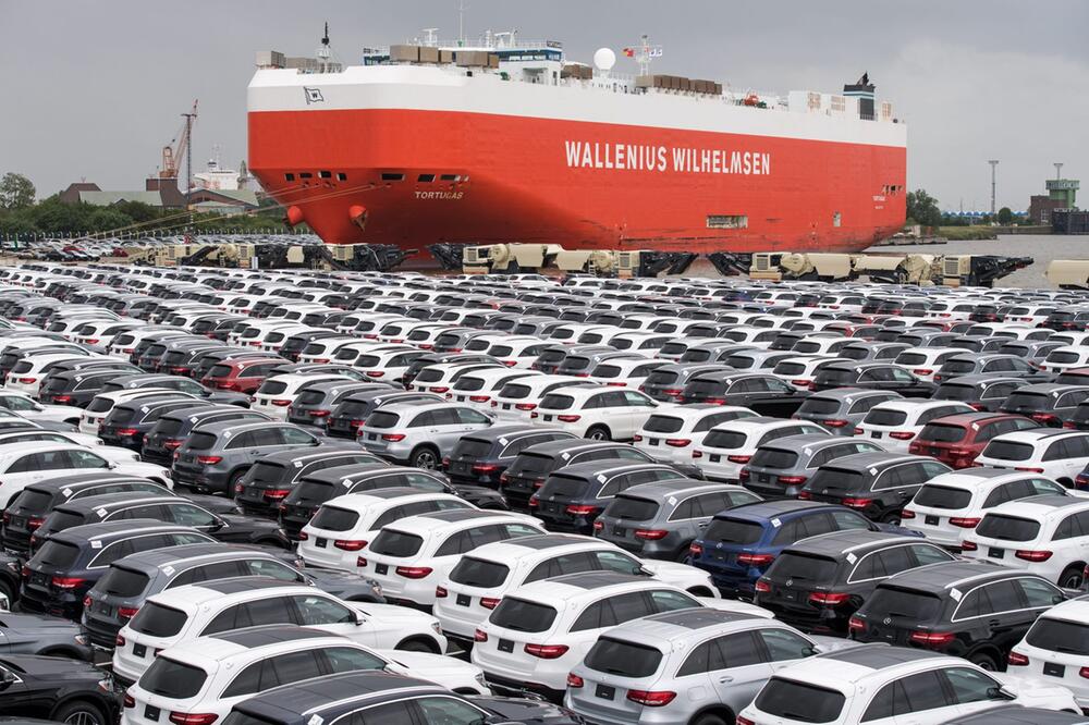 Autoterminal der BLG Logistics Group in Bremerhaven