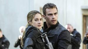 "Die Bestimmung - Divergent": Tris (Shailene Woodley) und Four (Theo James) sind in grosser Gefahr.