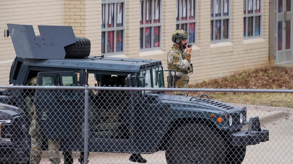 Geiselnahme in Synagoge im US-Bundessstaat Texas - Ein Mann frei