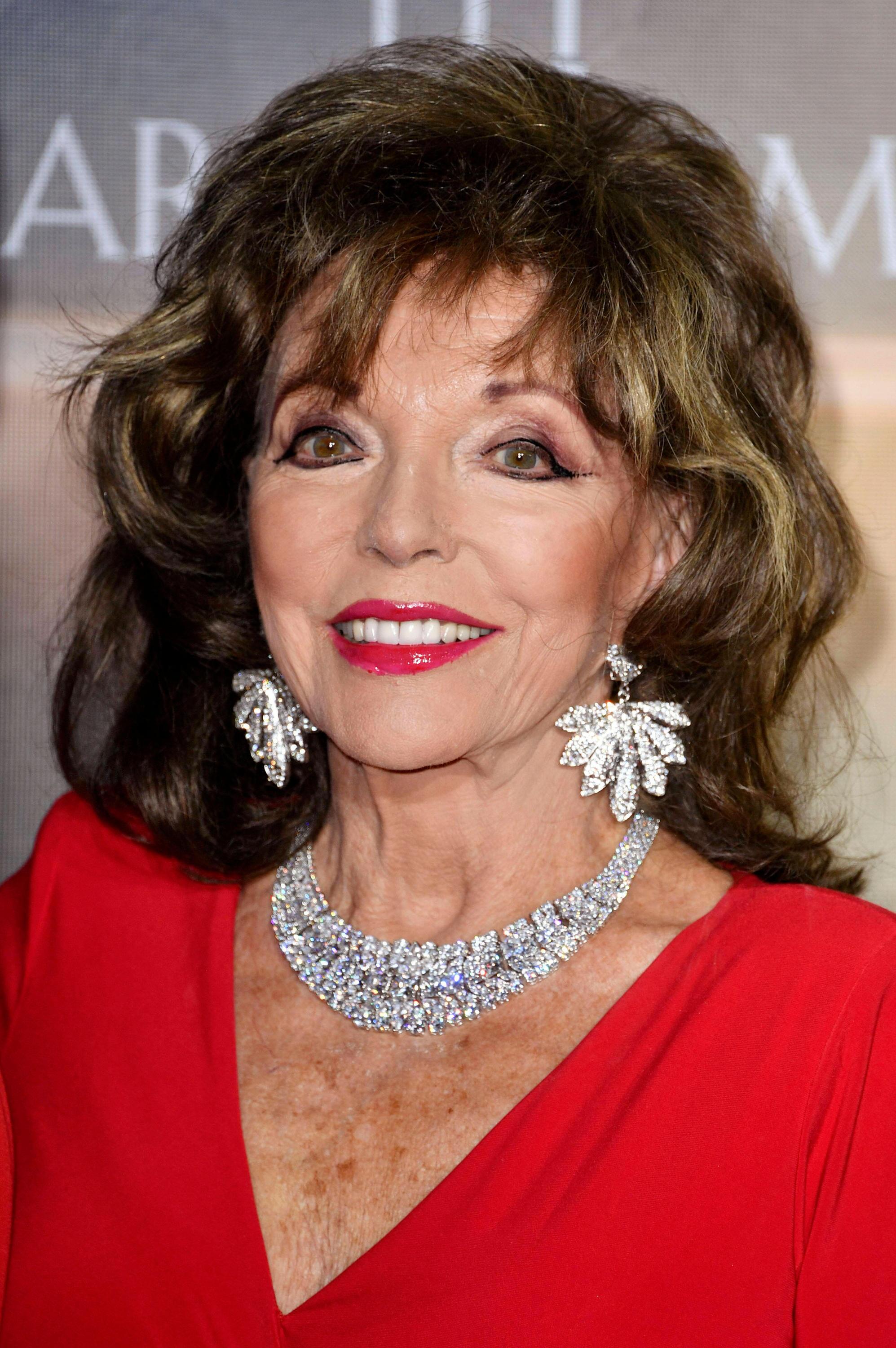 Joan Collins - Wikipedia