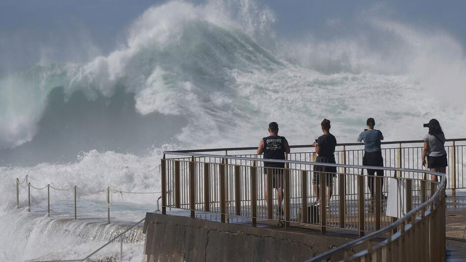 Hohe Brandung in Sydney