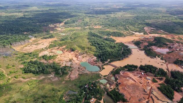 Überflug über den Amazonas
