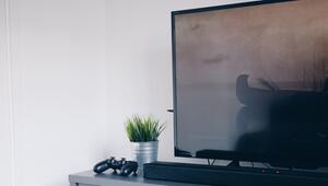 Fernsehbildschirm reinigen
