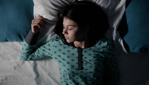 KORREKTUR! Hygiene im Bett: Matratze effektiv reinigen
