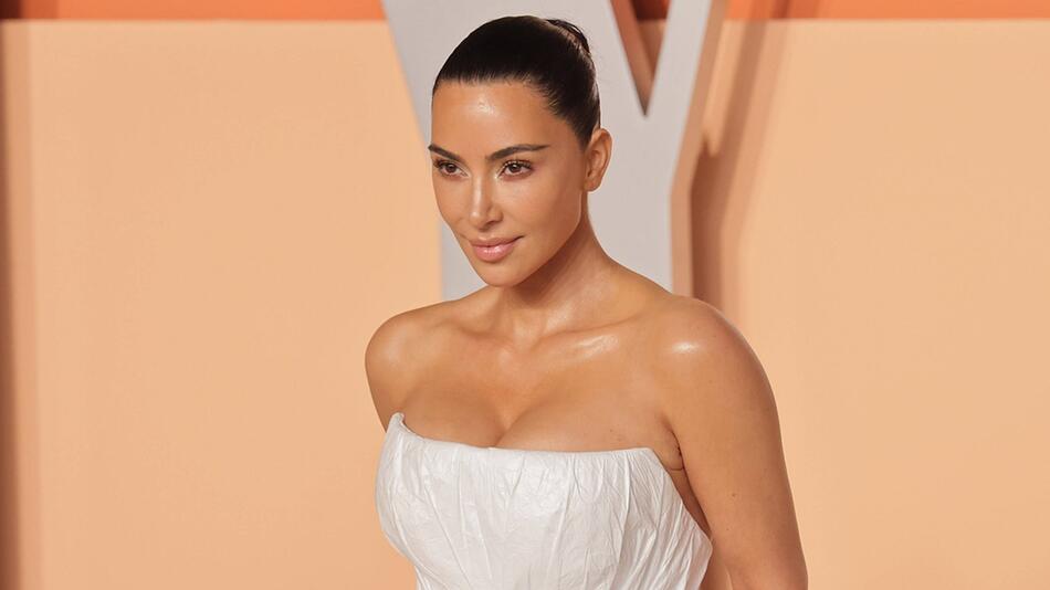 Kim Kardashian versucht sich immer wieder als Schauspielerin.