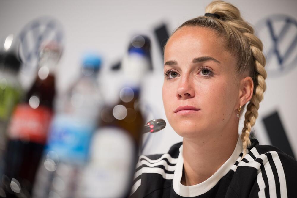 Frauenfussball-Em - Pressekonferenz Deutschland