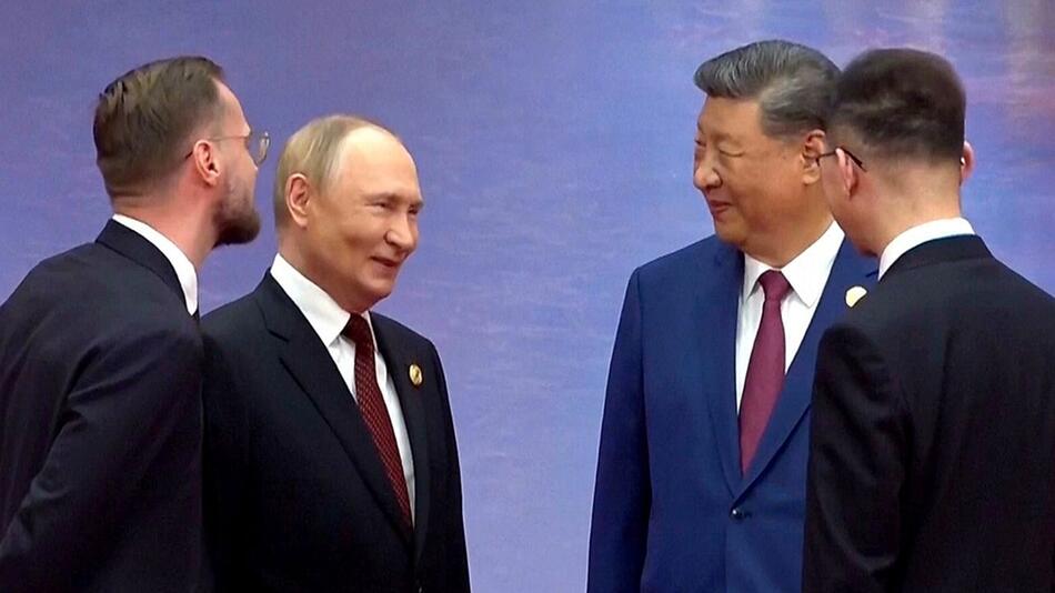 Putin zu Gast bei Xi: Schulterschluss gegen den Westen