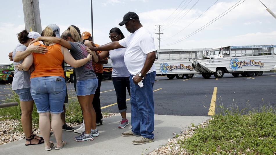 Schiffsunglück auf See in US-Staat Missouri