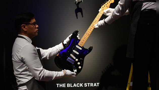 Das teure Objekt der Begierde: Die legendäre Black Strat von David Gilmour.