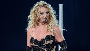 Da ist sie wieder: Britney Spears' wilde Instagram-Reise geht nach fünf Tagen Pause weiter.