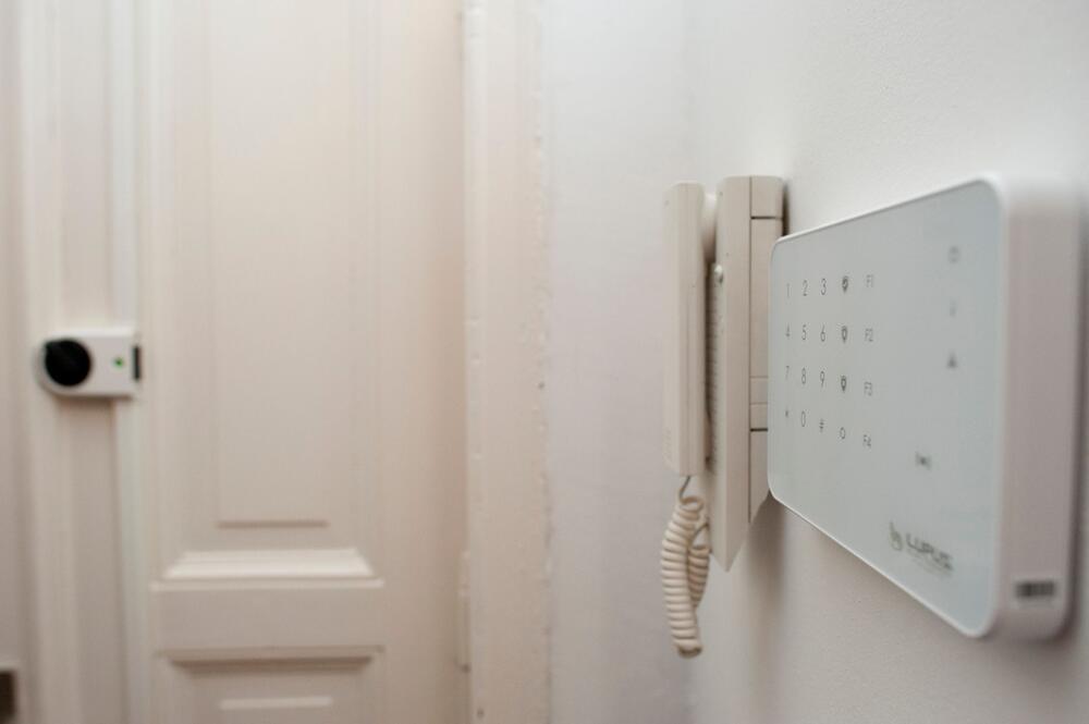 Keypad zur Steuerung von Smarthome-Alarmsystemen