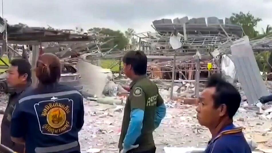 Illegale Feuerwerksfabrik explodiert – mindestens neun Tote in Thailand