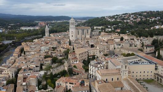 Von Italien bis Norwegen: Kleine Städte mit grossem Urlaubswert 2026
