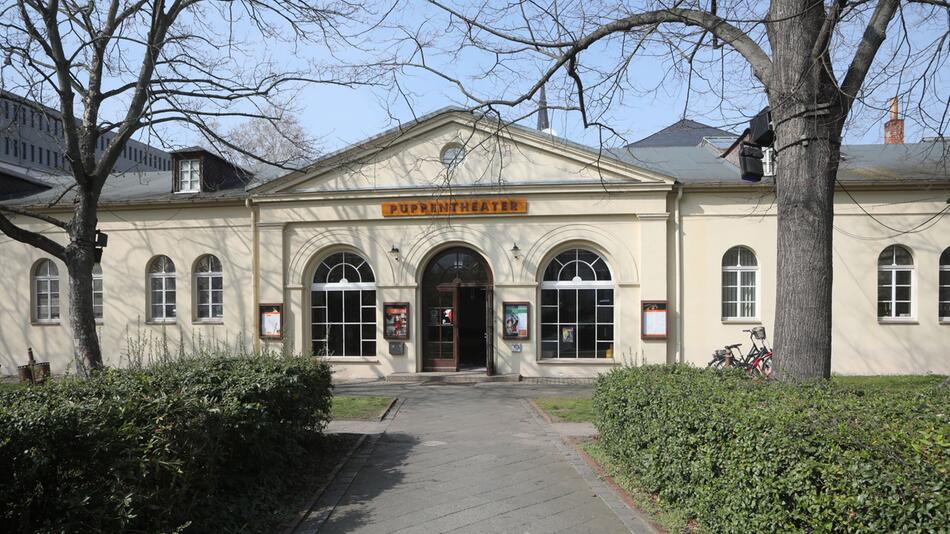 Feierliche Eröffnung des Festivals "90 Jahre Puppentheater Gera"