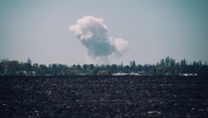 Einschläge mehrerer russischer Gleitbomben nahe Pokrowsk