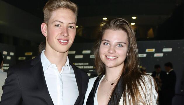 Rennfahrer David Schumacher und Vivien Keszthelyi haben geheiratet.