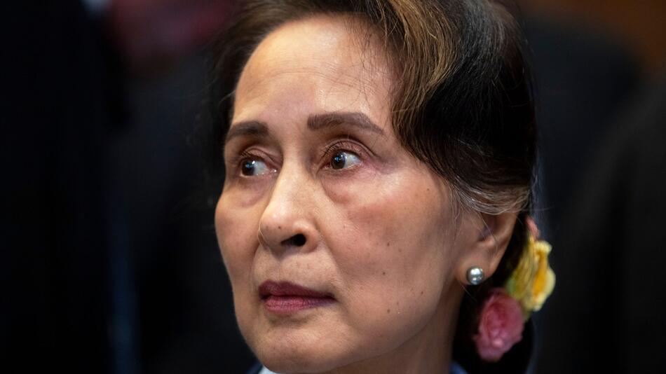 Aung San Suu Kyi