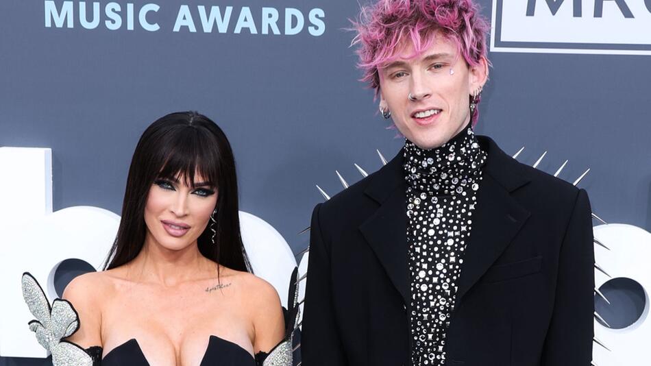 Machine Gun Kelly und Megan Fox hatten sich bereits vor der Geburt ihrer Tochter 2024 getrennt.