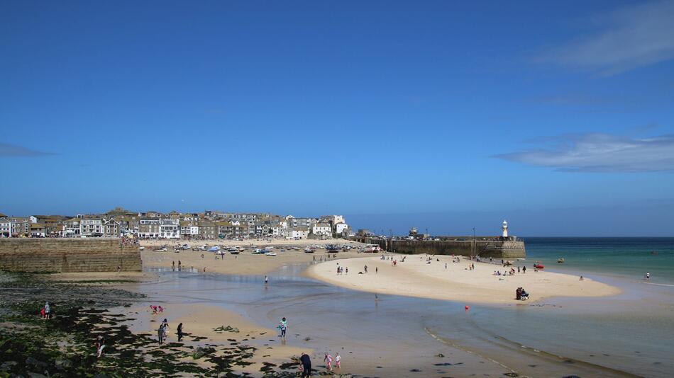 Badeort St. Ives an der Küste von Cornwall