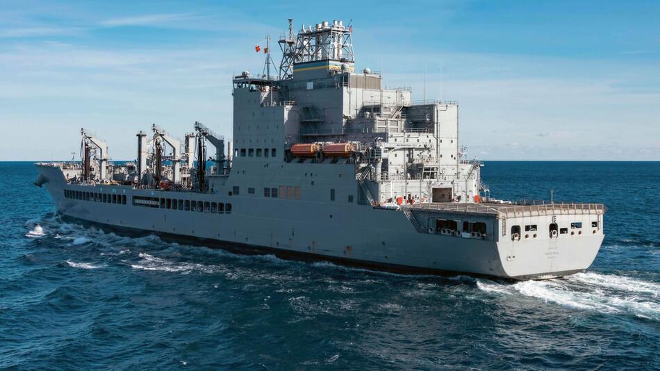 USNS „Harvey Milk“