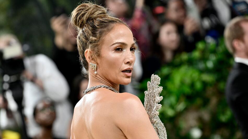 Jennifer Lopez