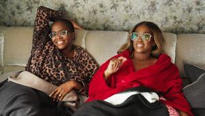 Blick ins Privatleben: Oti (l.) und Motsi Mabuse in einer Szene ihrer WDR-Doku "Motsi & Oti ...