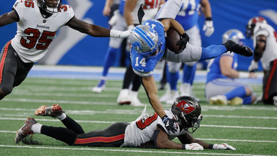 Detroit Lions - Tampa Bay Buccaneers