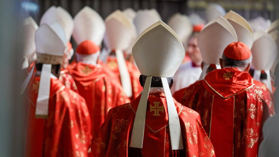 Die Kardinäle haben vor der Papstwahl eine grosse Messe gefeiert.