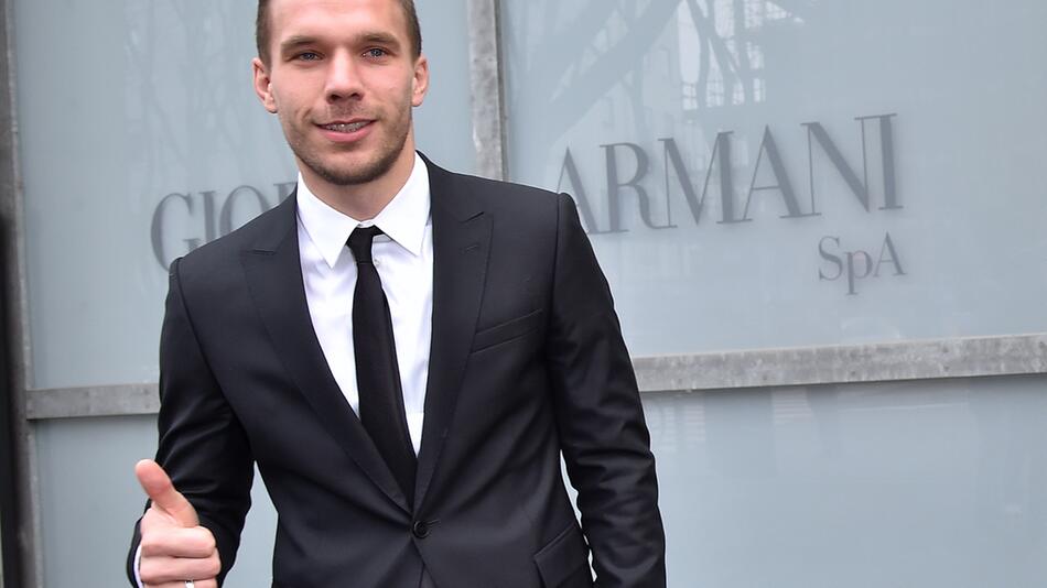 Lukas Podolski, Mail, Danke, Mailand