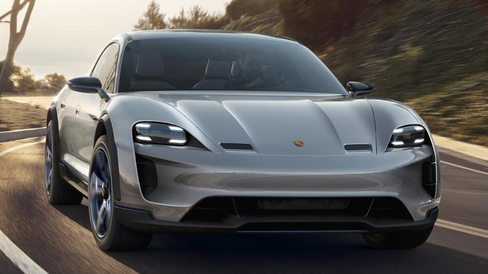 Porsche Mission E Cross Turismo