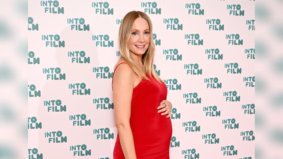 Joanne Froggatt hat sich bei den Into Film Awards in London am Dienstag erstmals mit Babybauch ...