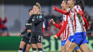 Das Bild zeigt Giulia Gwinn, wonach sie eine Elfmeter gegen Atletico Madrid verschossen hat. 