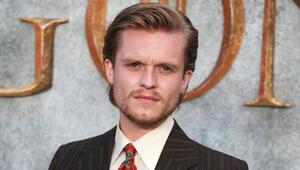 Tom Glynn-Carney hat verraten, wie die spektakulären Drachenflüge in "House of the Dragon" ...