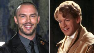 Nicholas Hoult (l.) stösst als Gilderoy Lockhart (Kenneth Branagh) zum Cast von "Harry Potter" ...