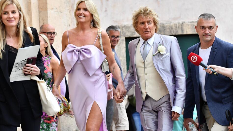 Rod Stewart und Penny Lancaster bei der Hochzeit seines Sohnes Liam in Kroatien.