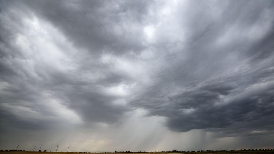Regen, Sturm und Gewitter in Sachsen-Anhalt