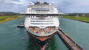 Grösstes Kreuzfahrtschiff aller Zeiten: Disney-Koloss zwängt sich durch Panama-Kanal