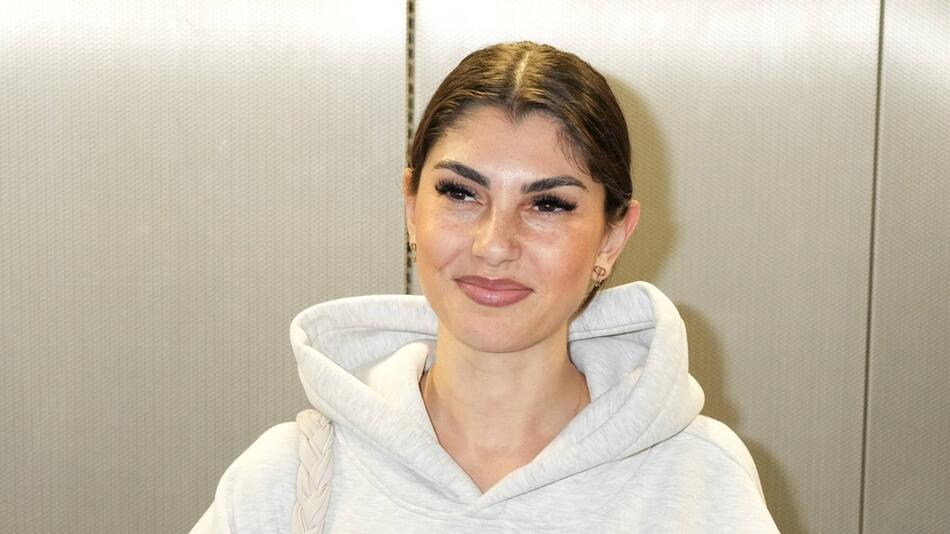Yelic Koc wurde im Oktober 2021 Mutter.