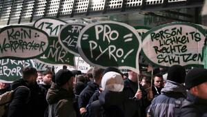 Demonstration gegen verschärfte Sicherheitsmassnahmen beim Fussball