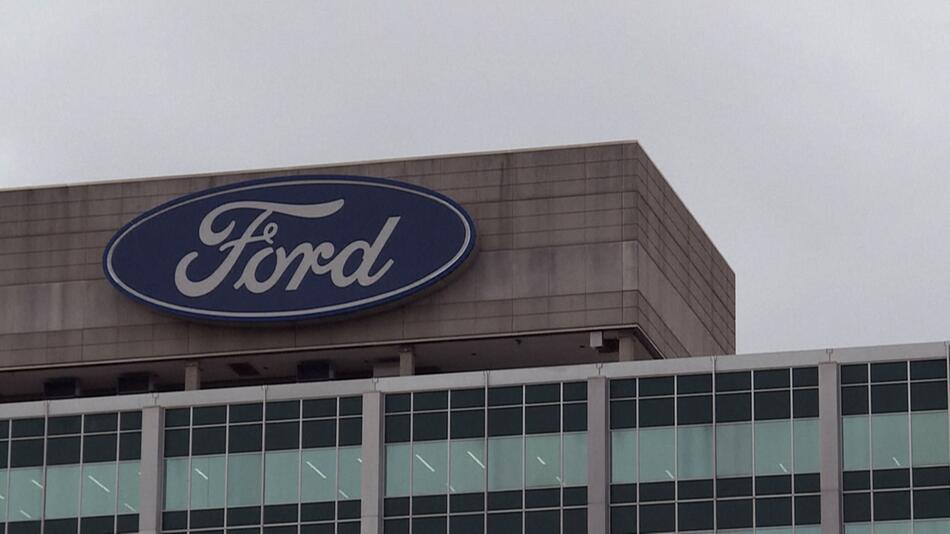 Patent angemeldet: Hört Ford bald die Gespräche ihrer Insassen mit?