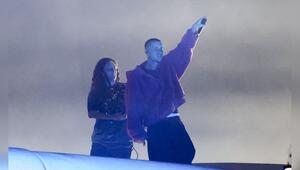 Justin Bieber performte am Samstagabend vor zahlreichen Weltstars beim Coachella-Festival.