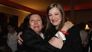 Alexandra Maria Lara (r.) mit ihrer Mutter Doina Platareanu auf einer Veranstaltung in Berlin im ...