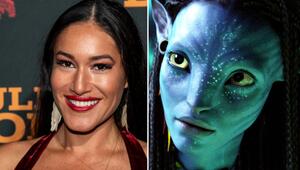Die Ähnlichkeiten sind nicht zu leugnen: Q'orianka Kilcher und die "Avatar"-Figur Neytiri.