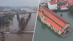Tausende zu Evakuierung aufgerufen: Deich in Portugal durch Sturm gebrochen